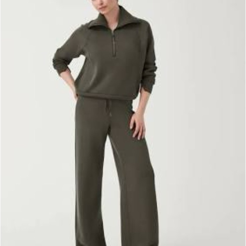 SPANX Olive Green Wide Leg & 1/4 Zip Air Essentials Set MEDIUM
